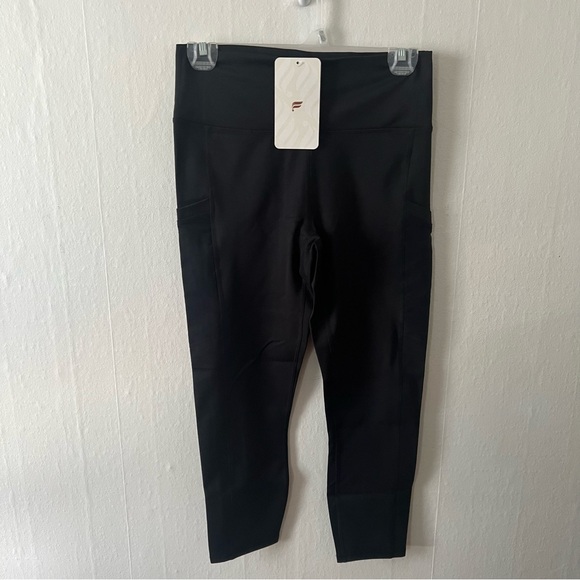 Fabletics Mila High-Waisted Pocket Capri Leggings - Picture 2 of 5